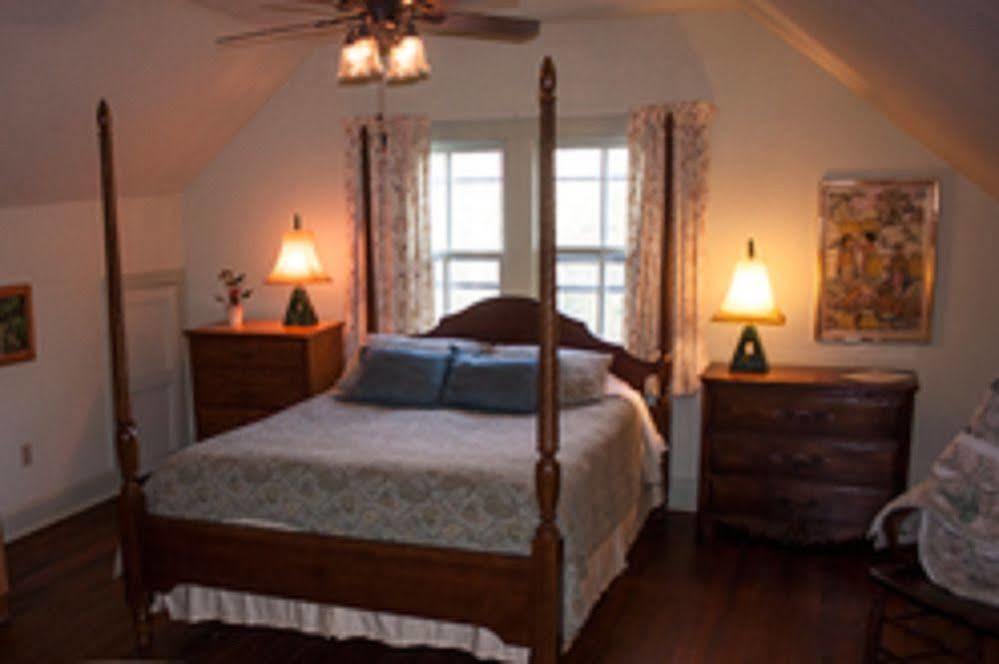 Black Mountain Inn Eksteriør billede